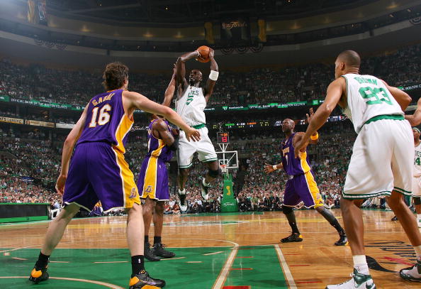 出副露且显 出副露且显