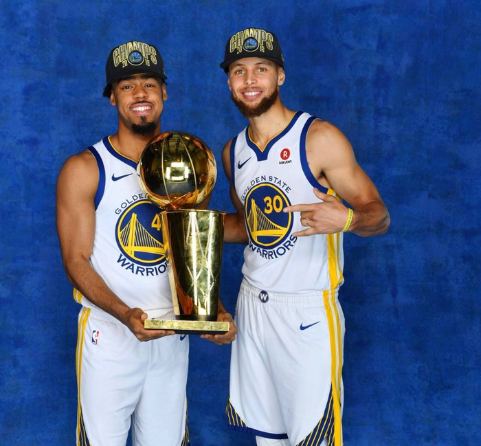 在一回合关 在一回合关